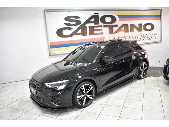 AUDI A3 2.0 40 TFSI MHEV SPORTBACK PERFORMANCE BLACK S-TRONIC
